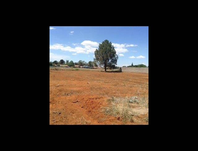 499M² VACANT LAND FOR SALE IN KOOKRUS